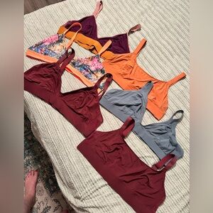 Set of 6 NEW Parade wireless bras! Burgundy, Orange, Gray